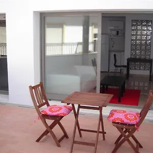 Apartamento Edificio Triángulo En El Centro Del Pueblo De Conil, Conil De La Frontera